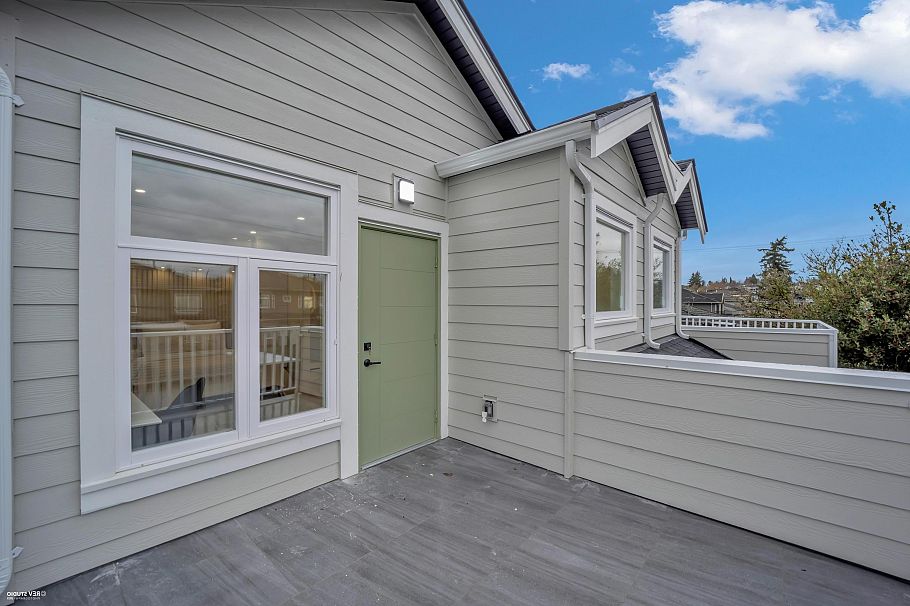 4 1577 E 58th Avenue Vancouver, BC - 16