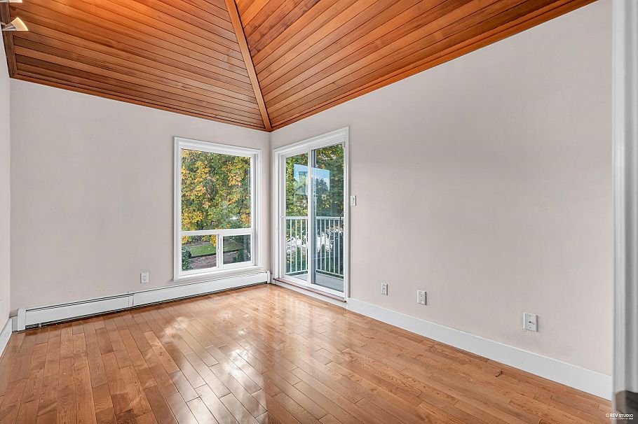 3191 W 23rd Avenue Vancouver, BC - 21