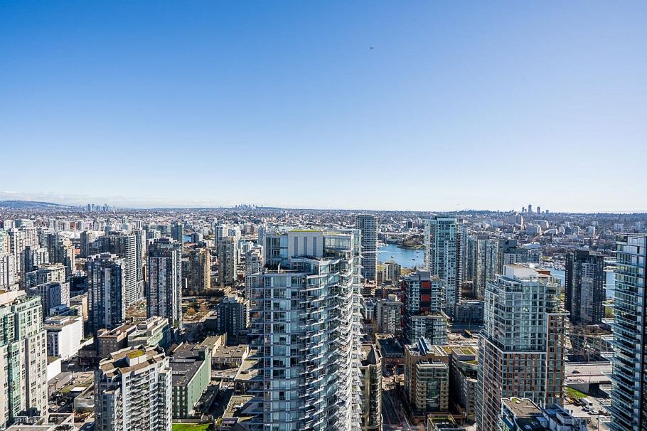 4605 1289 Hornby Street Vancouver, BC - 34