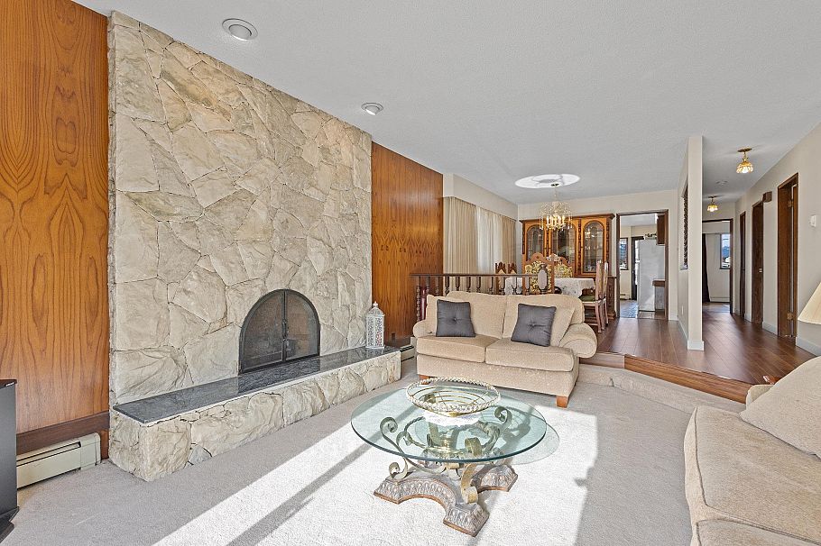 2225 E 35th Avenue Vancouver, BC - 8