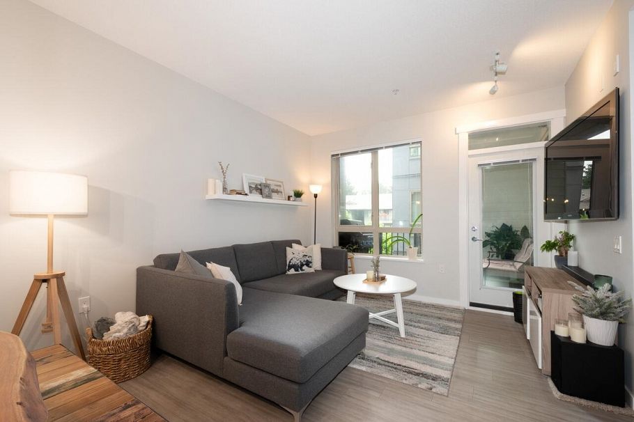 214 2651 Library Lane North Vancouver, BC - 9