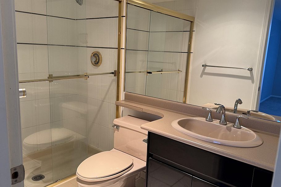 504 1159 Main Street Vancouver, BC - 11