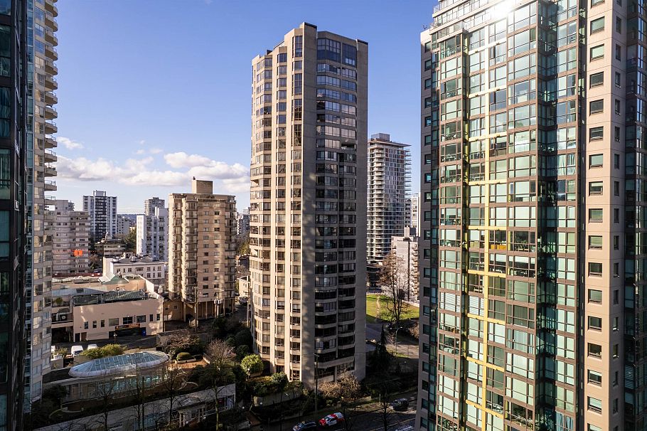 402 738 Broughton Street Vancouver, BC - 38