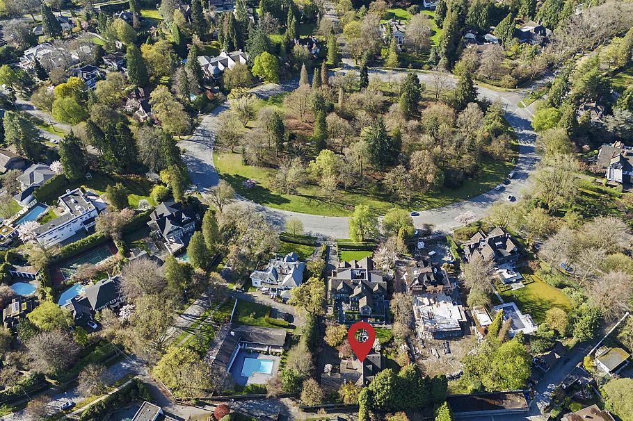 1323 The Crescent Vancouver, BC - 26