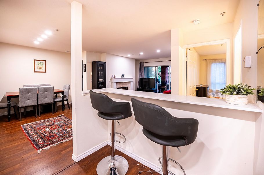 207 128 W 8th Street North Vancouver, BC - 10