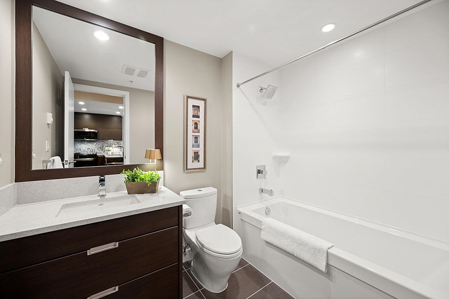 2006 2077 Rosser Avenue Burnaby, BC - 16