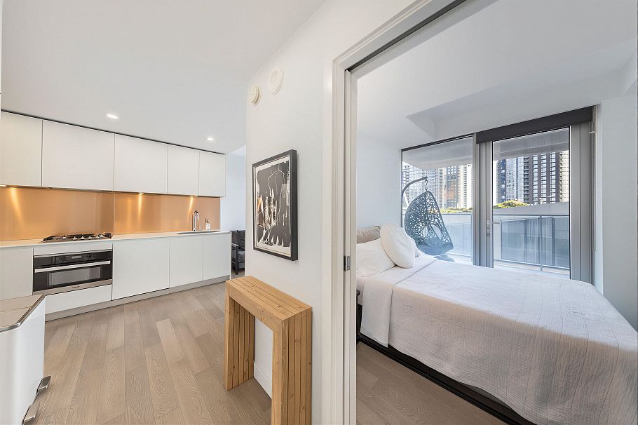 1001 1480 Howe Street Vancouver, BC - 10