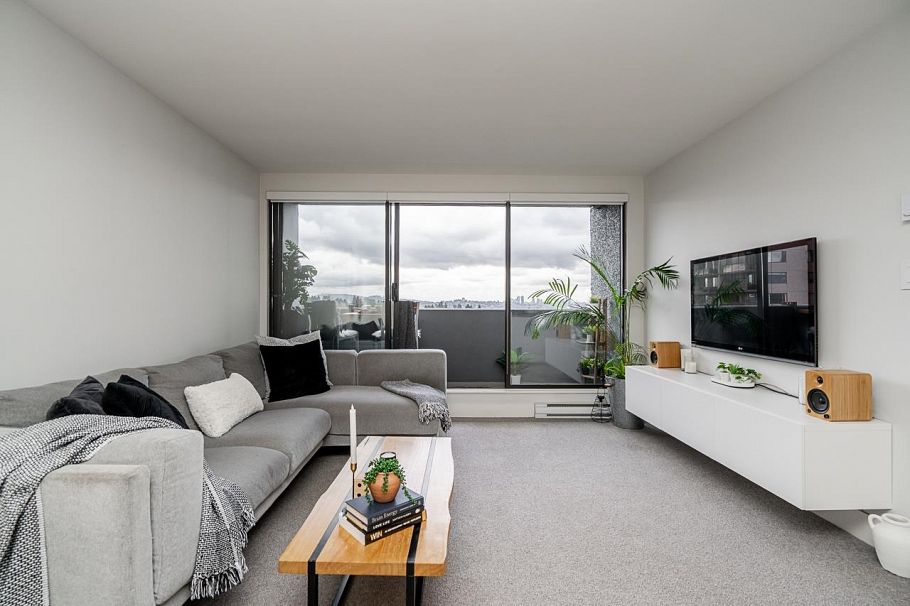 1202 110 W 4th Street North Vancouver, BC - 5