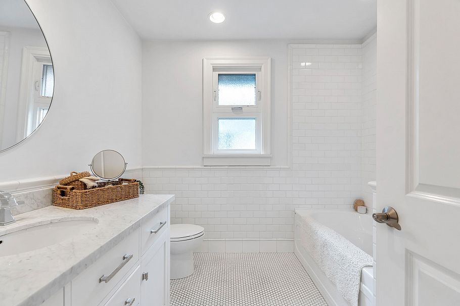 3955 Dunbar Street Vancouver, BC - 17