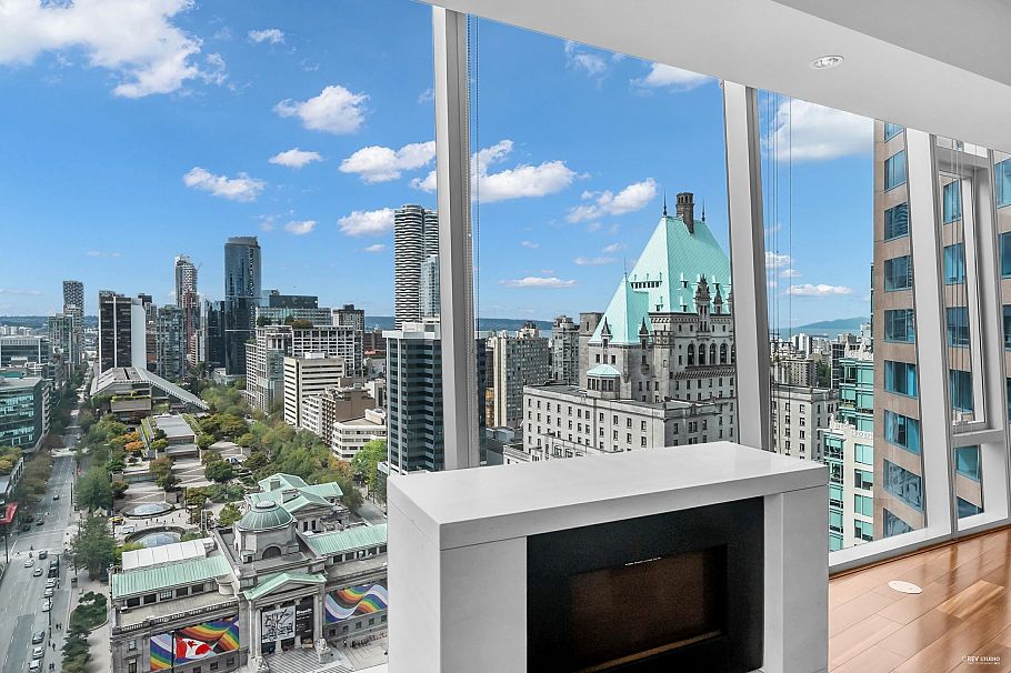 2405 667 Howe Street Vancouver, BC - 13