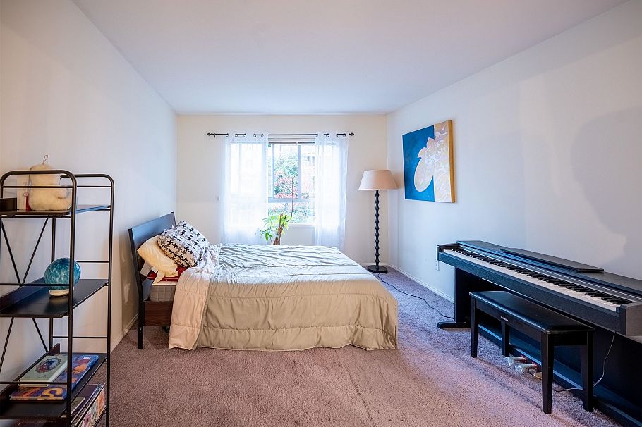 207 128 W 8th Street North Vancouver, BC - 15