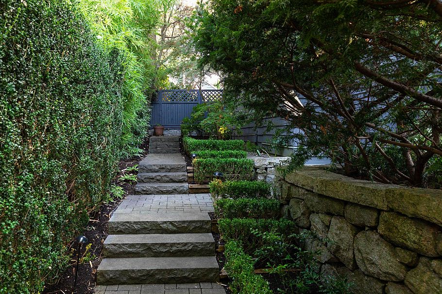 1986 W 36th Avenue Vancouver, BC - 34