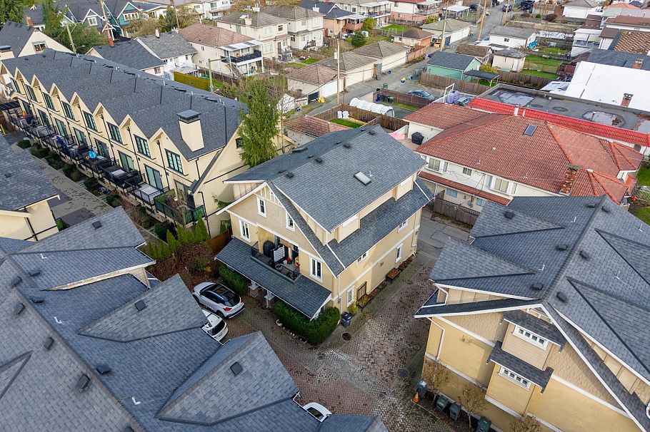 1407 E 28th Avenue Vancouver, BC - 34