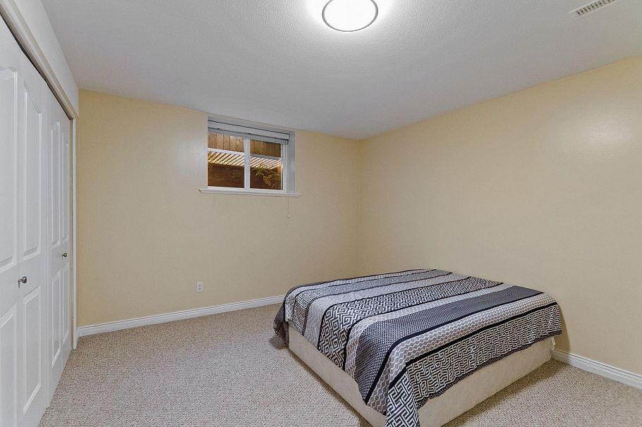 3782 Lonsdale Avenue North Vancouver, BC - 21