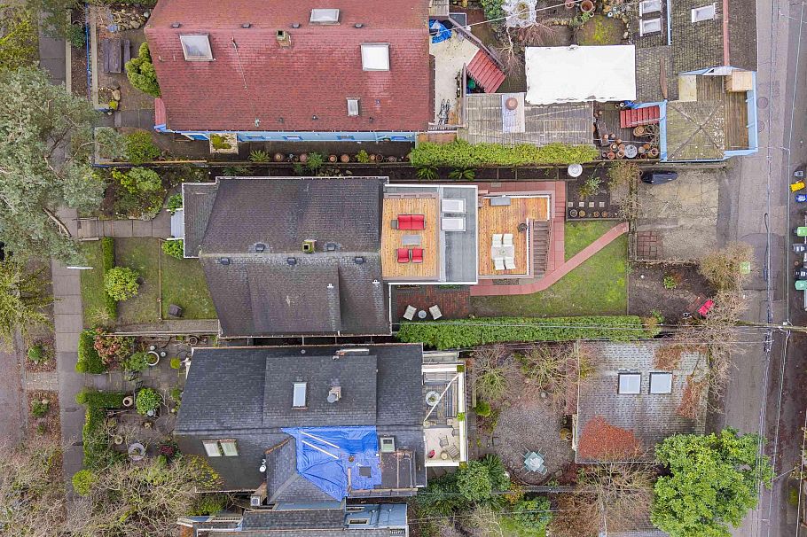 829 E 14th Avenue Vancouver, BC - 37