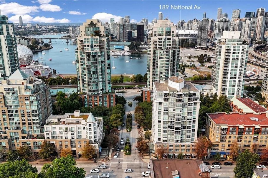 1202 189 National Avenue Vancouver, BC - 25