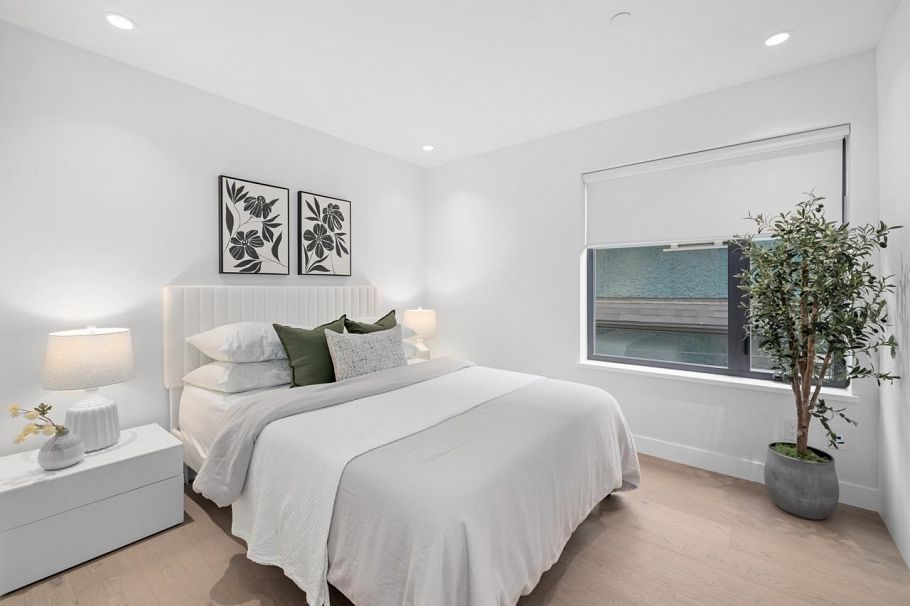 1 435 E 37th Avenue Vancouver, BC - 21