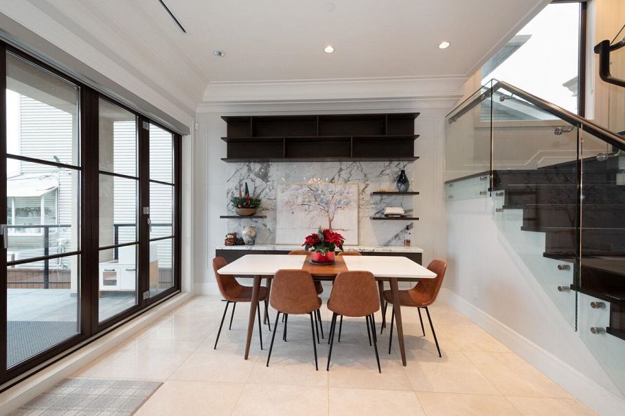 3739 W 24th Avenue Vancouver, BC - 17