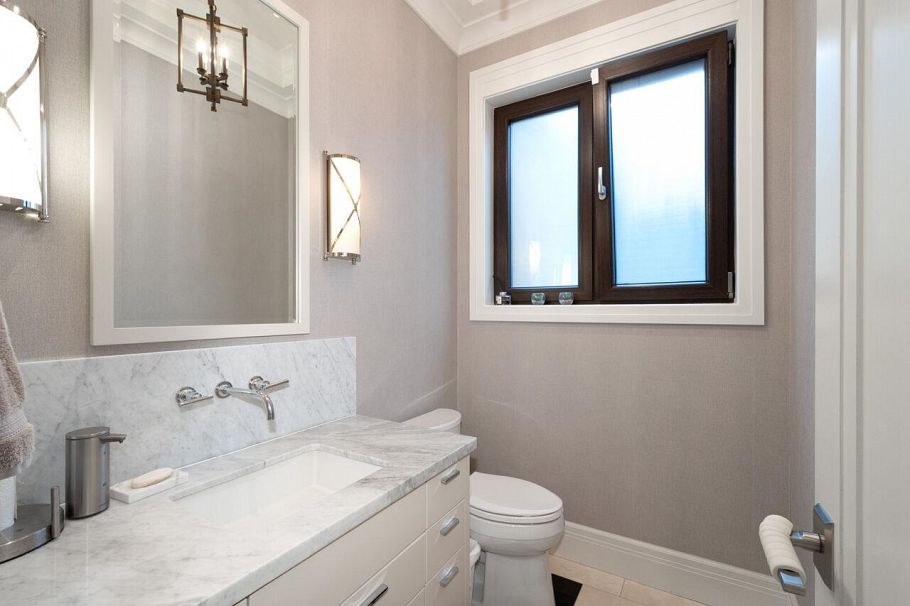 3739 W 24th Avenue Vancouver, BC - 12