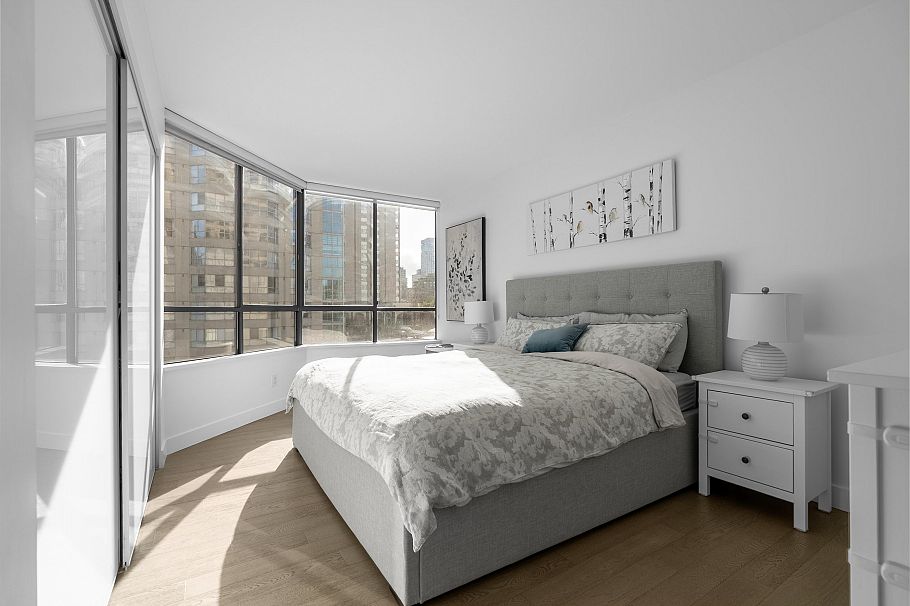 402 738 Broughton Street Vancouver, BC - 13