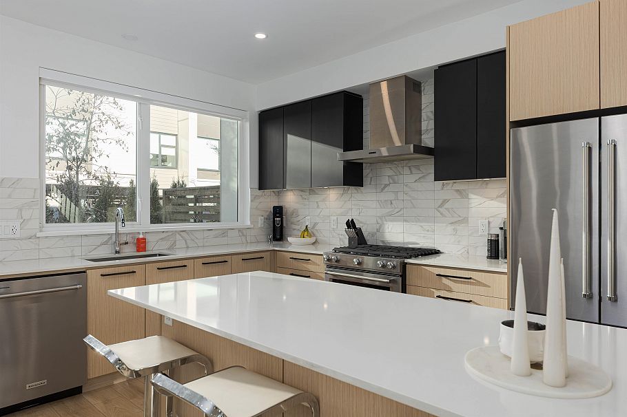 17 602 Lile Drive North Vancouver, BC - 9