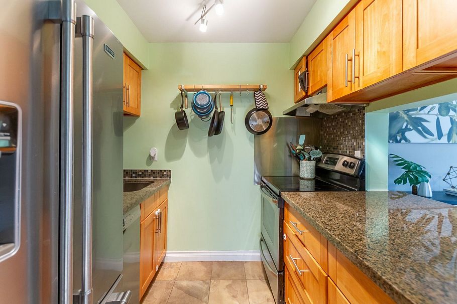 307 3275 Mountain Highway North Vancouver, BC - 6