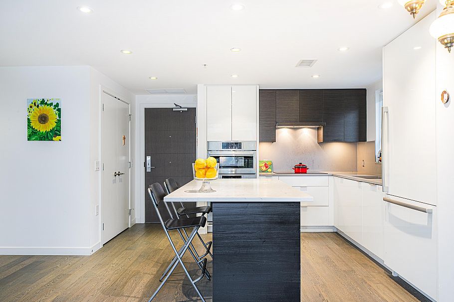 404 1688 Pullman Porter Street Vancouver, BC - 10