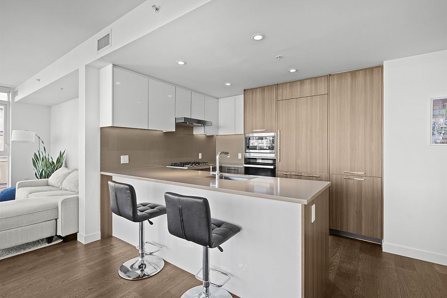 1307 8199 Capstan Way Richmond, BC - 8