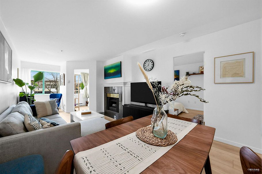 107 189 E 16th Avenue Vancouver, BC - 17