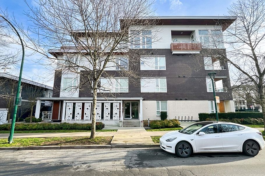 209 4080 Yukon Street Vancouver, BC - 21