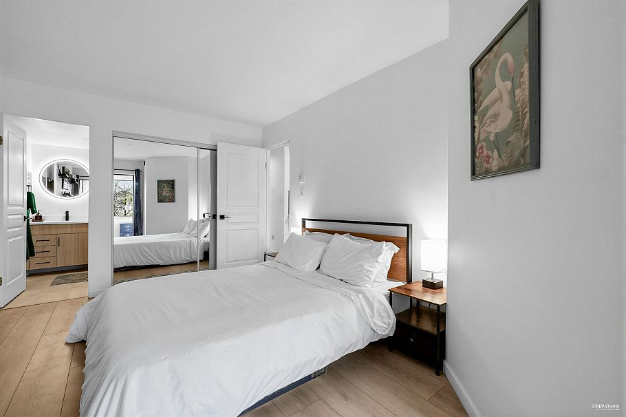 107 189 E 16th Avenue Vancouver, BC - 12