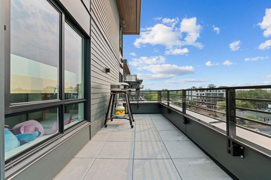 504 2450 Garden Drive Vancouver, BC - 15