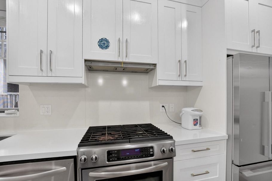 5685 Killarney Street Vancouver, BC - 10