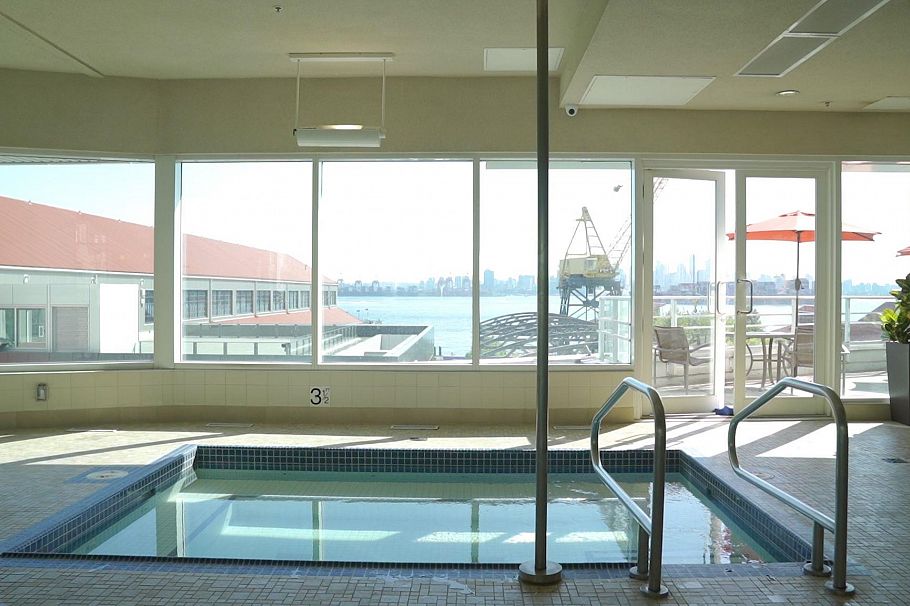 2102 188 E Esplanade Street North Vancouver, BC - 21