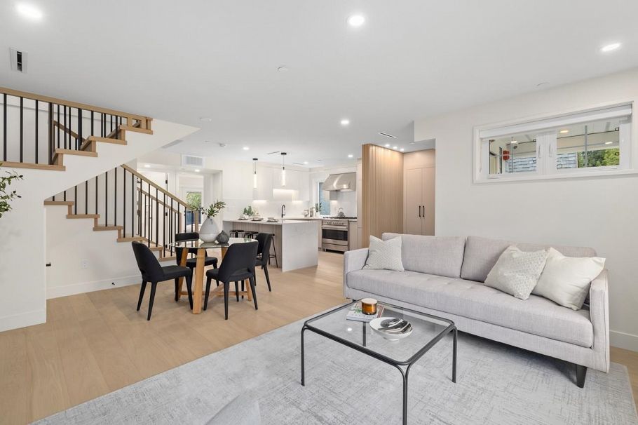 2438 W 49 Avenue Vancouver, BC - 7