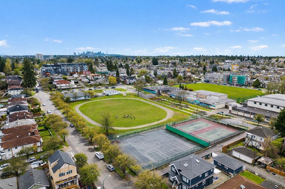 3187 Prince Edward Street Vancouver, BC - 27