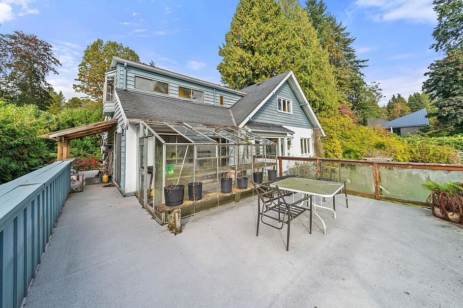 3041 St. Marys Avenue North Vancouver, BC - 6