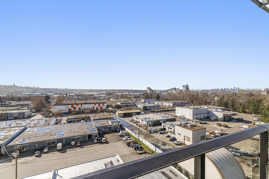 1004 1401 Hunter Street North Vancouver, BC - 6