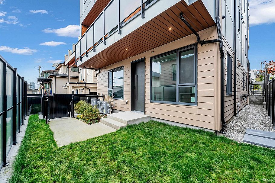 2 262 E 65th Avenue Vancouver, BC - 3