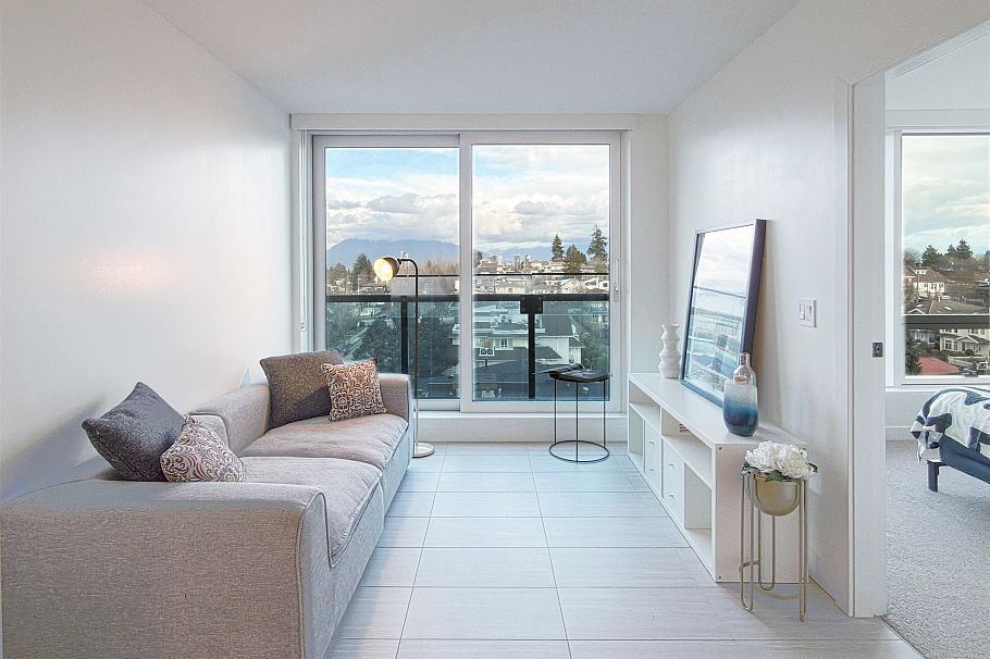 702 5058 Joyce Street Vancouver, BC - 2