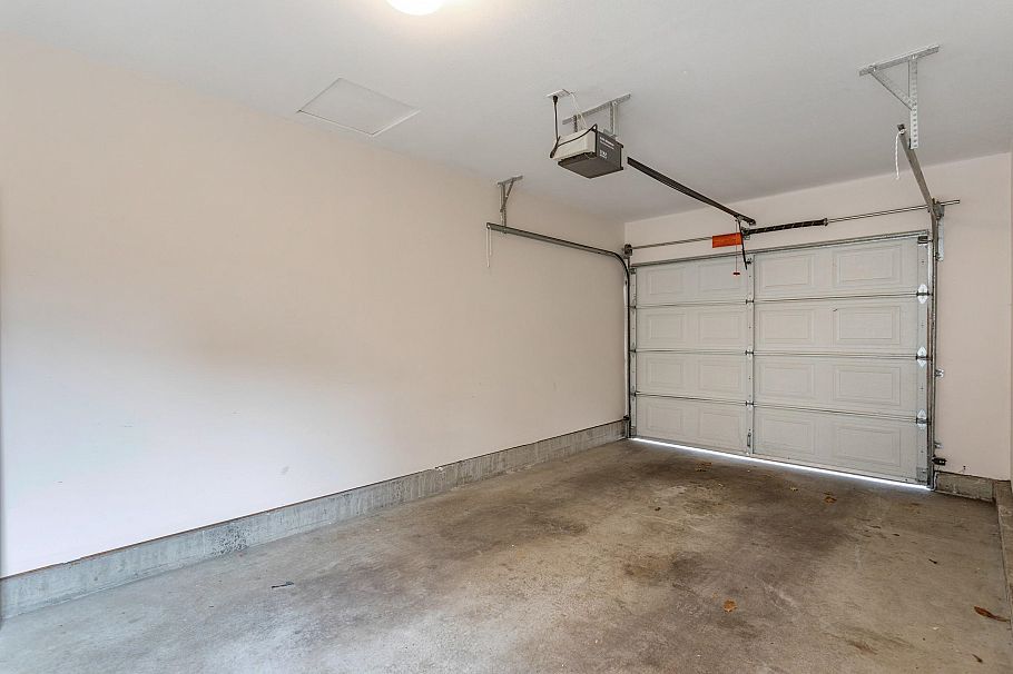 8468 Osler Street Vancouver, BC - 27