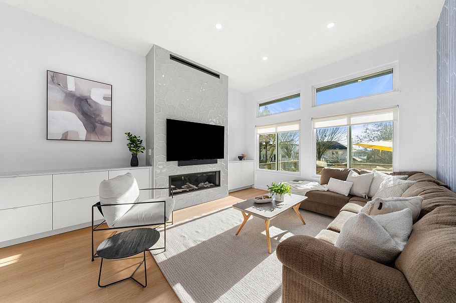 256 W 5th Street North Vancouver, BC - 4