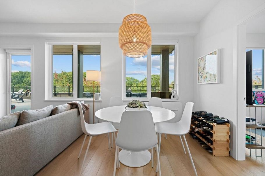 504 2450 Garden Drive Vancouver, BC - 23