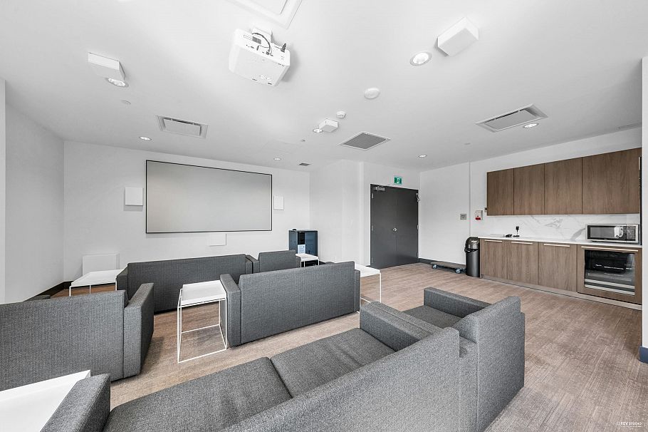 607 2780 Valley Centre Avenue North Vancouver, BC - 21