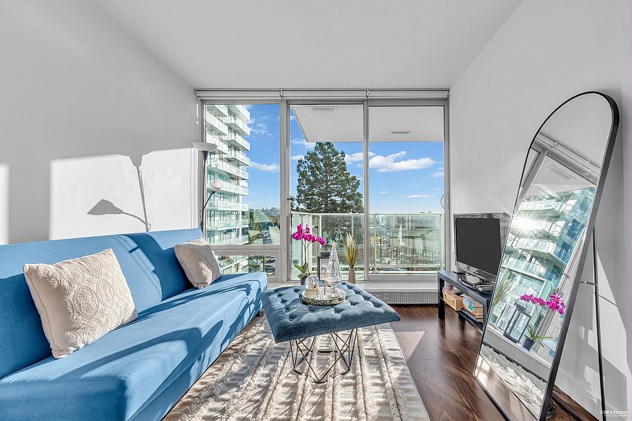 504 8131 Nunavut Lane Vancouver, BC - 3