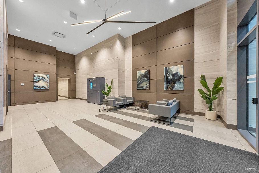 607 2780 Valley Centre Avenue North Vancouver, BC - 20