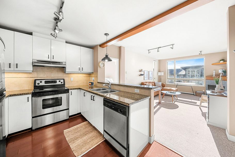 409 580 Raven Woods Drive North Vancouver, BC - 11