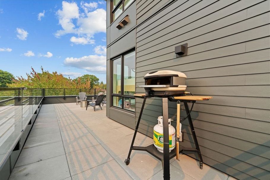 504 2450 Garden Drive Vancouver, BC - 18