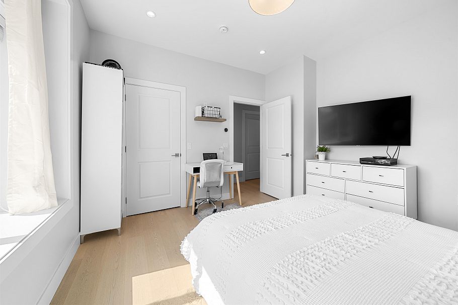 3448 Pandora Street Vancouver, BC - 14