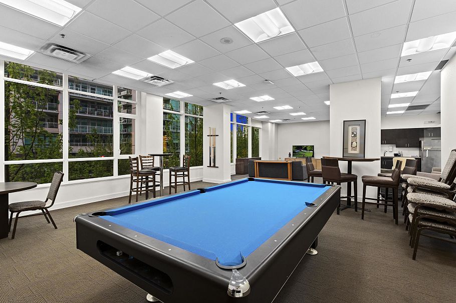 602 133 E Esplanade North Vancouver, BC - 30